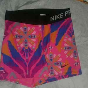 NWOT NIKE PRO shorts